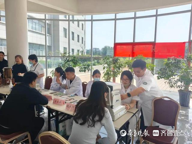 滕州市康复医院为无偿献血人员开展健康关怀义诊服务